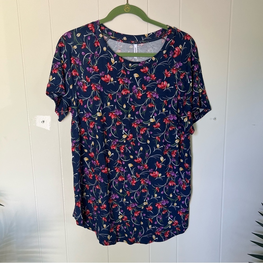 Amazon Blue and Pink Short Sleeve Floral Tee